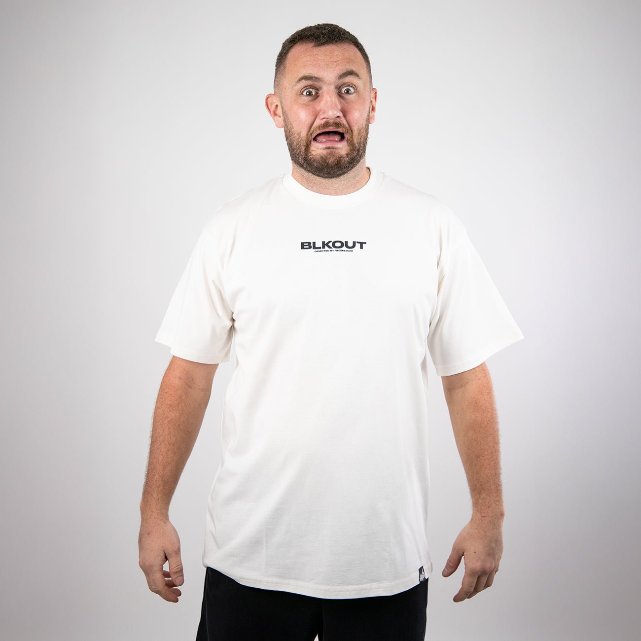 Blackout Tee White - Kecks