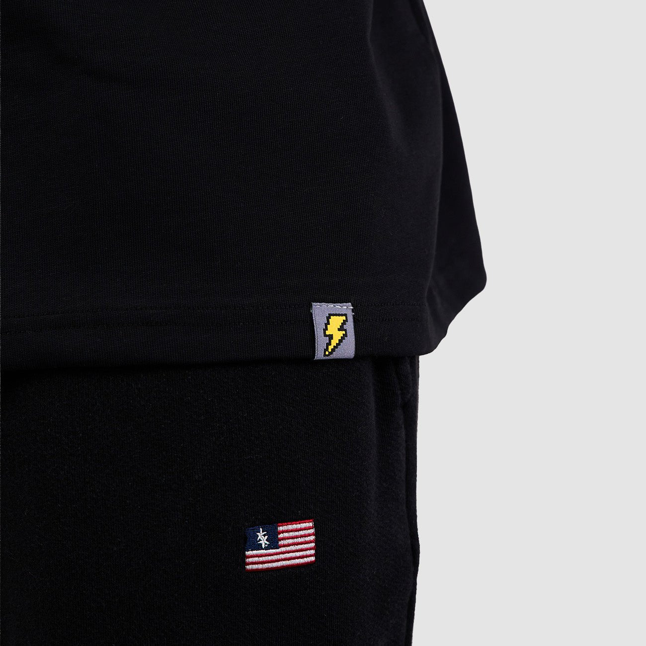 57 Box Logo T-Shirt - Black - Kecks
