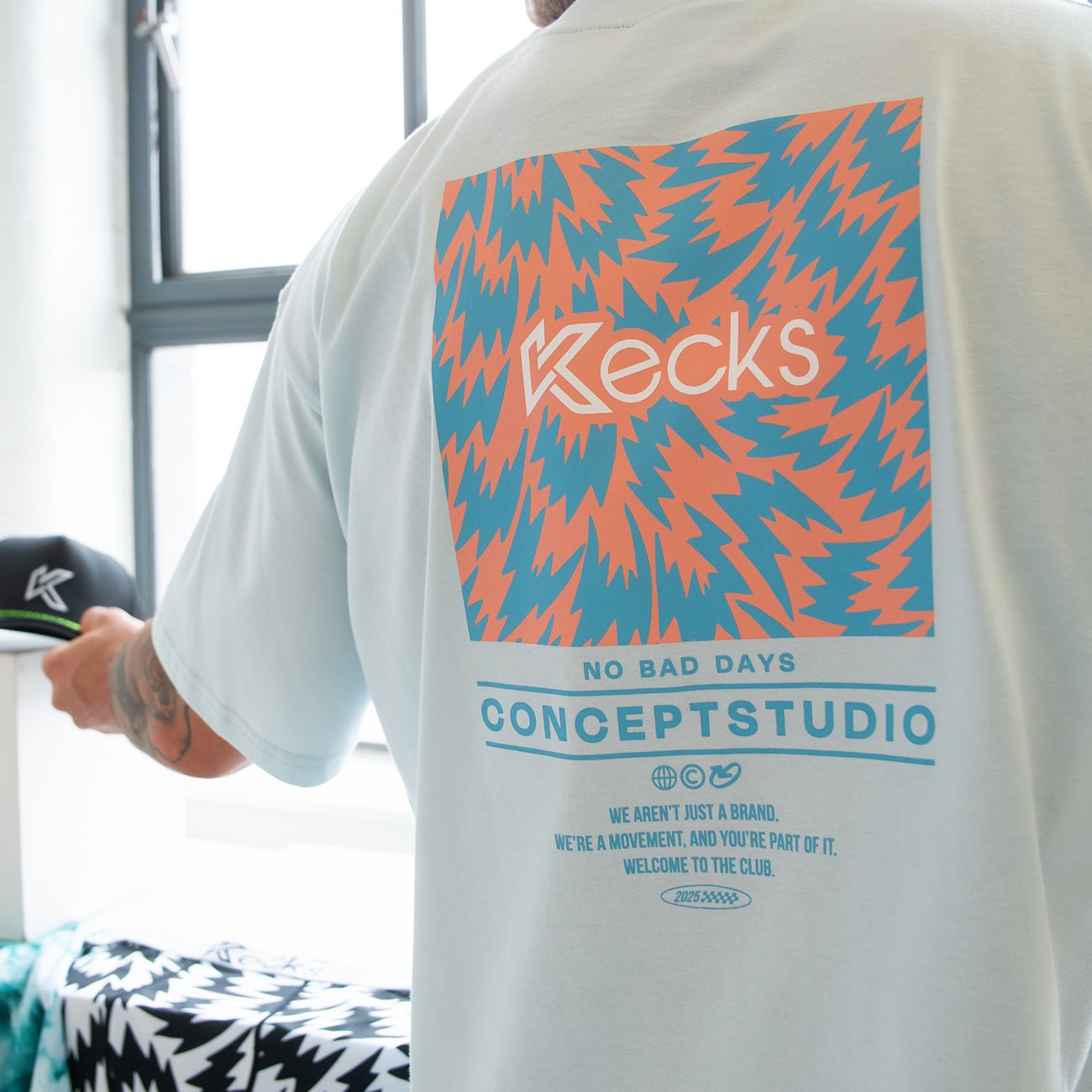 Concept Blue Tee - Kecks