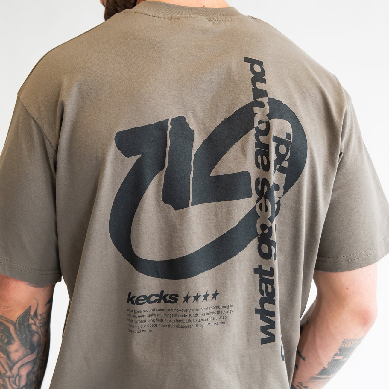 Goes Around Stone Tee - Kecks